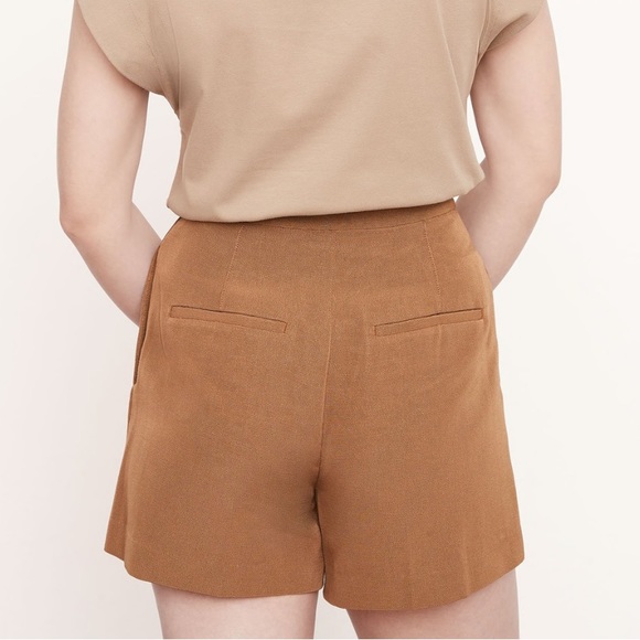VINCE NWT High-Waist Tailored Shorts SIZE 4 - Picture 2 of 5